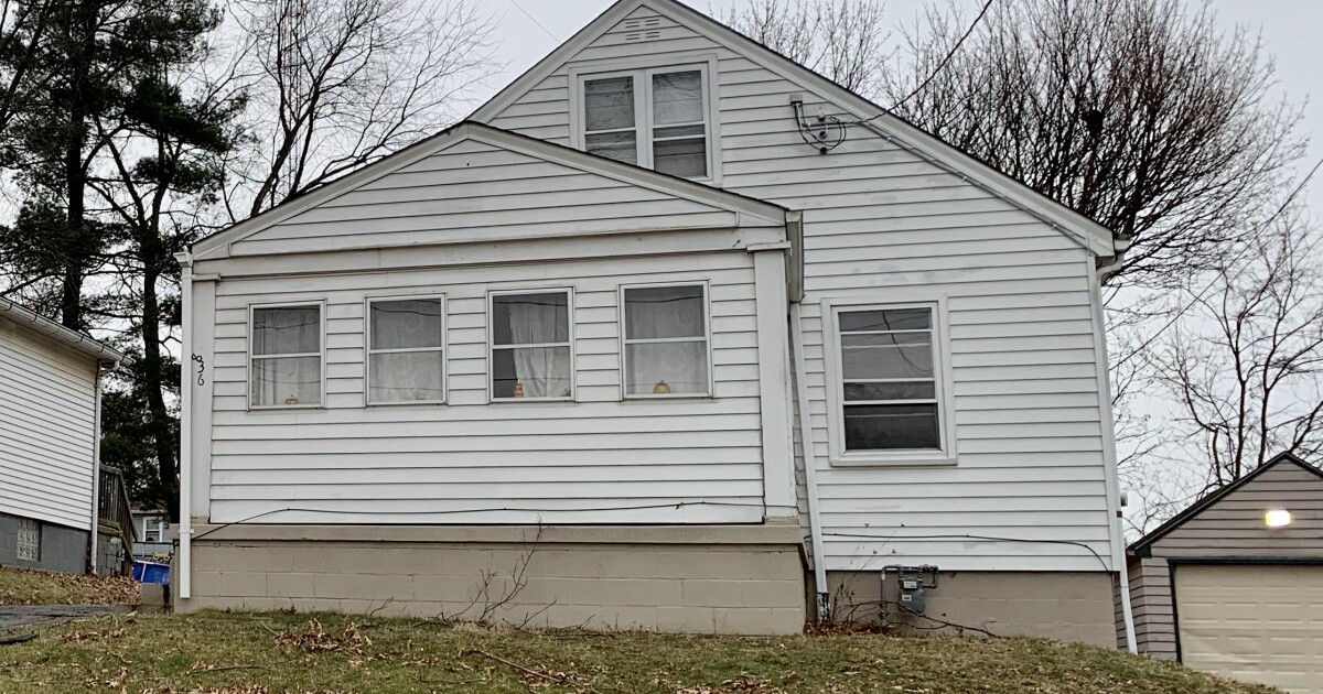 10 Years After The Housing Bubble Burst Hopeful Homeowners Deal With New Threat Wksu