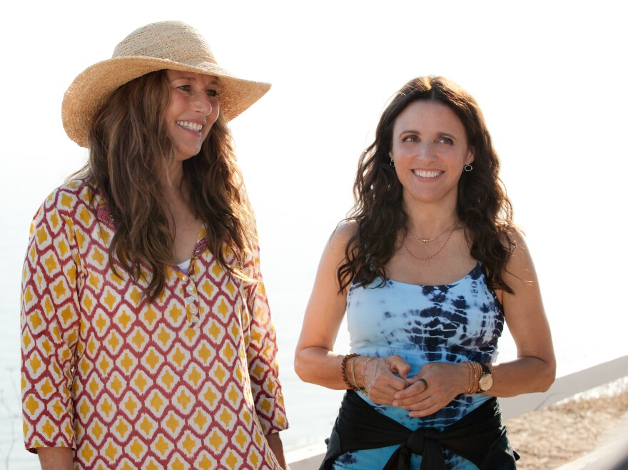 Catherine Keener, a frequent collaborator with Nicole Holofcener, takes on a supporting role as Albert's ex-wife — who's Eva's new client.