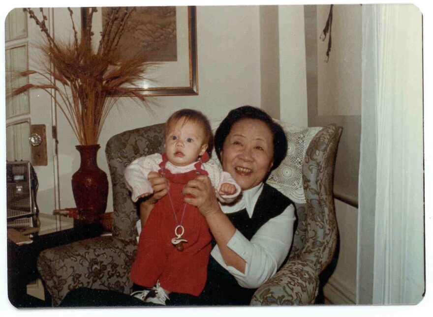 Dr. Chien-Shiung Wu and her granddaughter Jada Yuan. (Courtesy of Jada Yuan)