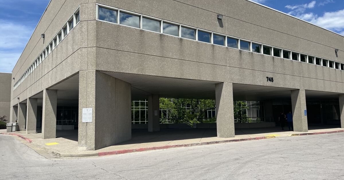 Lexington council to hold another public hearing on data centers amid moratorium