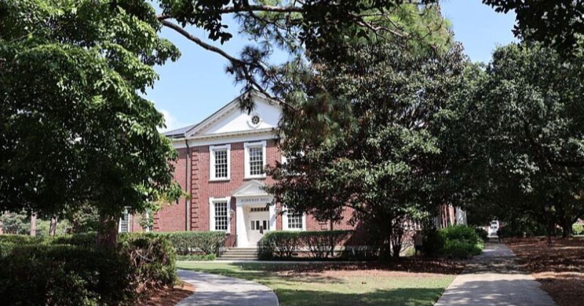 UNC board committee passes policy that threatens DEI at NC public universities