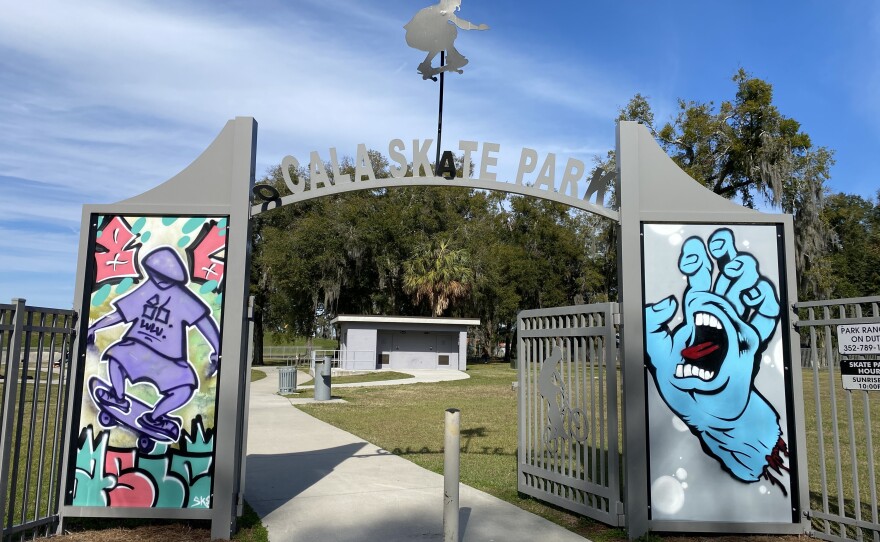 The front gate of Ocala Skate Park, which will soon add a new snake run and two bowls thanks to a $500,000 commitment from the Ocala City Council. (Ethan Eibe/WUFT News)