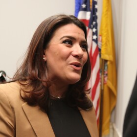 New Britain Mayor Erin Stewart (R).