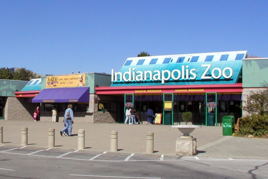 The entrance to the Indianapolis Zoo.