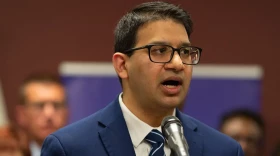 Dr. Sameer Vohra speaks at an event in Springfield in May 2023.