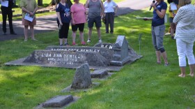 Shows graves at Walla Walla Mt. View Cemetery