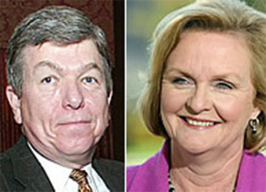 Missouri Senators Roy Blunt (L) and Claire McCaskill.