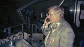  Hugh W. Harris, chief, Public Information Office, Kennedy Space Center, on November 12, 1981. 
