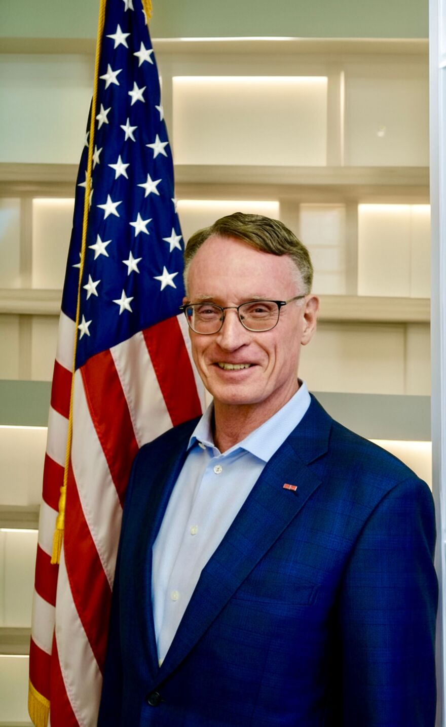 Stephen Tryon