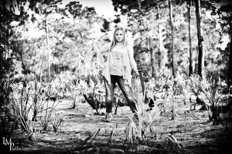 Singer/Songwriter Claire Liparulo