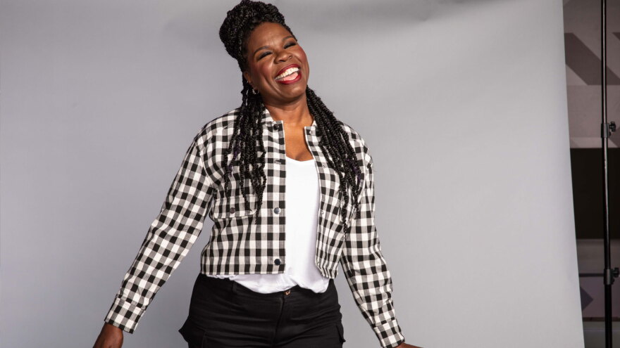 Leslie Jones Approved Photo