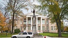 Cleveland County Courthouse in Shelby, NC. Photo by lumierefl/Flickr. hspace=4