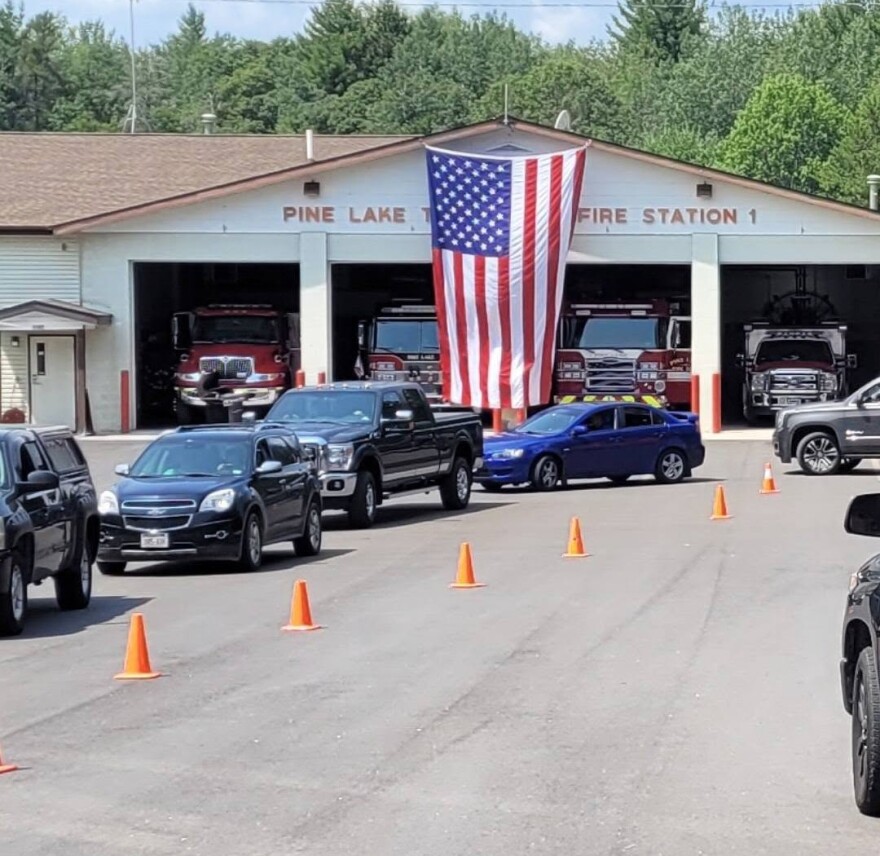 Line to buy ice at Pine Lake Fire and Rescue