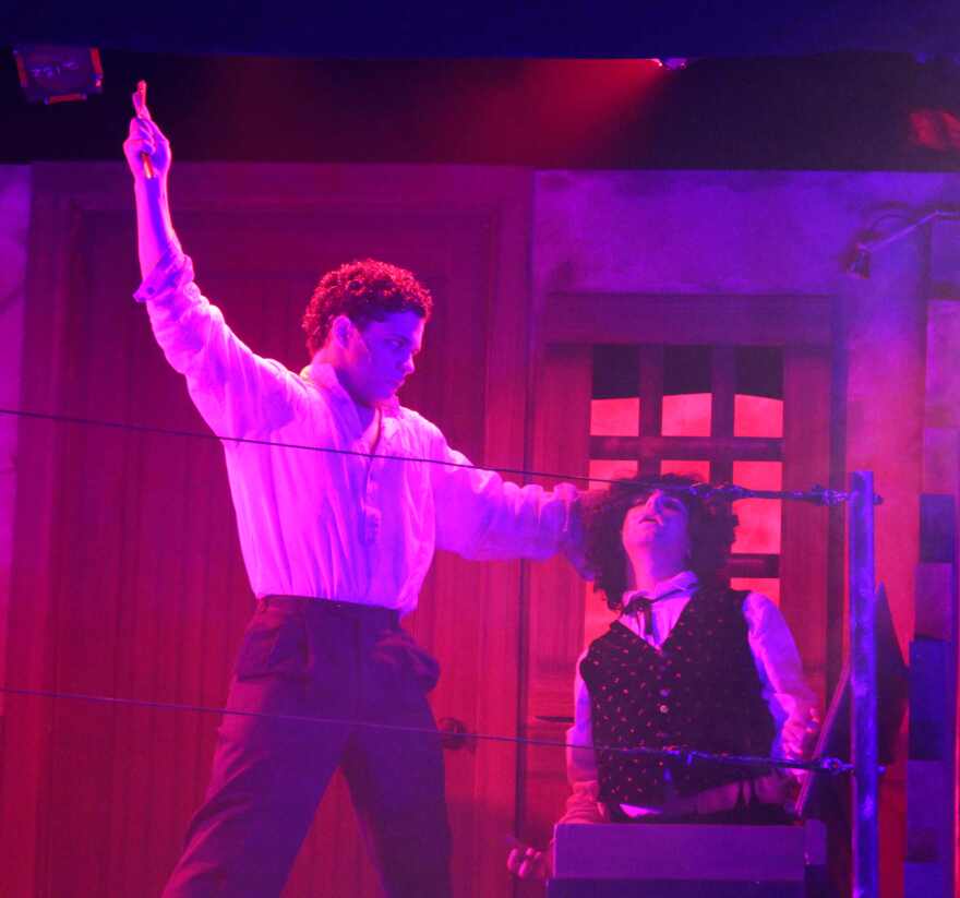 Gabriel Cruz is chilling as the murderously vengeful Barber of Fleet Street in 'Sweeney Todd.'