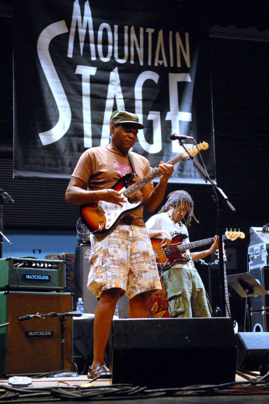 RobertCrayBand-rehearsal.jpg