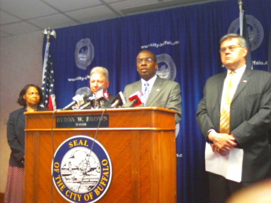 Mayor Brown announces capital spending deail