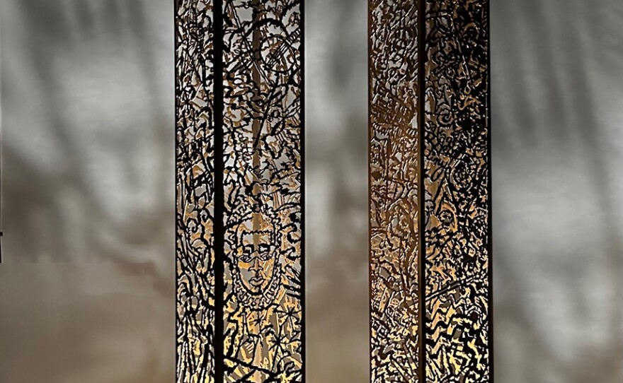 Column detailing