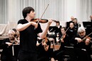 Violinist Joshua Bell conducts the Academy of St. Martin in the Fields by doing what comes naturally to him. The celebrated soloist is also the London orchestra's music director.