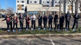 Groundbreaking for Compass on Washington project. (Christy Gormal for Horizon House)