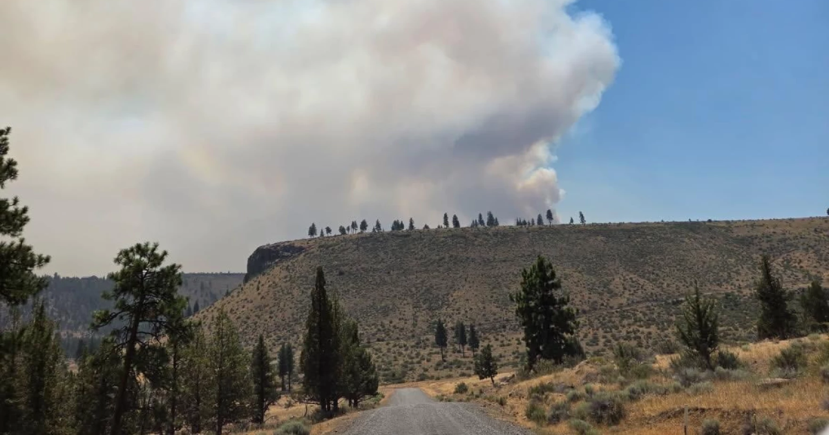 Sisters-hood: Central Oregon community hopes fire danger has passed