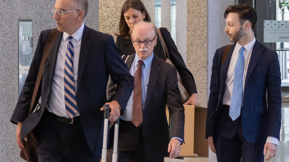 Michael Madigan's longtime chief of staff indicted in Chicago - Vimarsana News