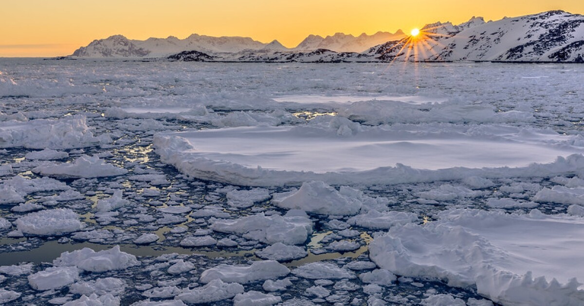 Greenland ice melt is accelerating