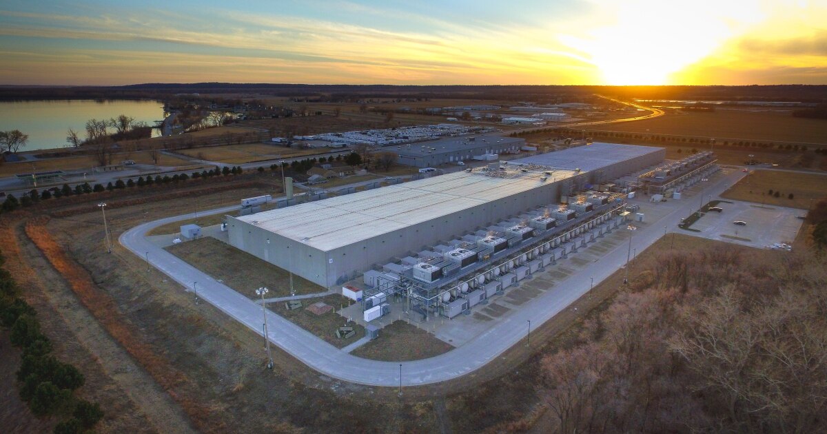 Florida lawmakers discuss data center power and water usage