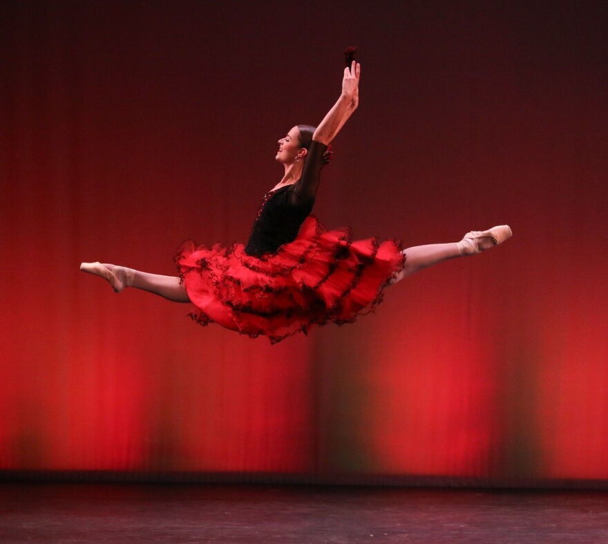 Lead Artist Katherine Lane