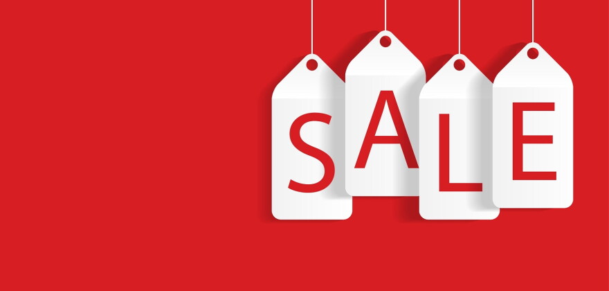 Florida retailers expects more online shopping this holiday season than ever. They’re asking consumers to patronize local businesses that have struggled through the pandemic. 