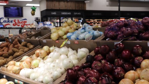 Piles of onions and potatoes set in an Oklahoma City grocery store.