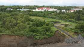 Kanakanak Hospital. (Photo by Austin Fast/KDLG)