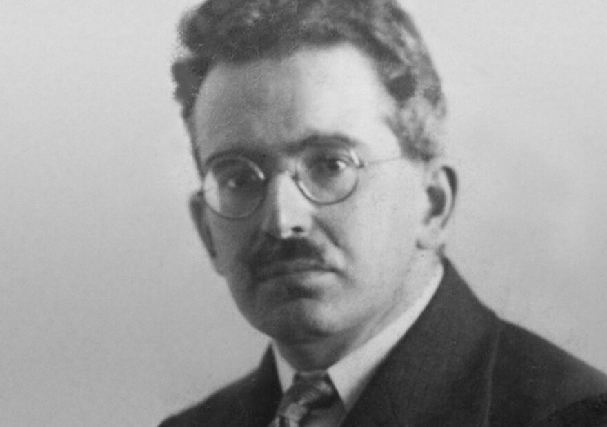 Walter Benjamin in 1928.
