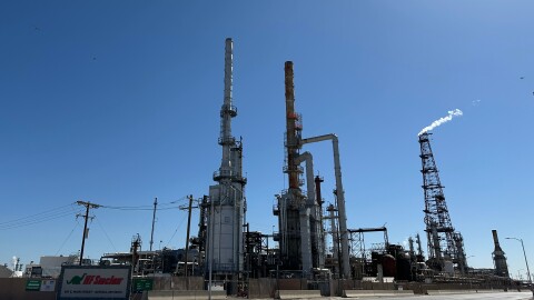 The HF Sinclair Navajo Refinery stands in Artesia, New Mexico, May 21, 2025. (AP Photo/Susan Montoya Bryan)