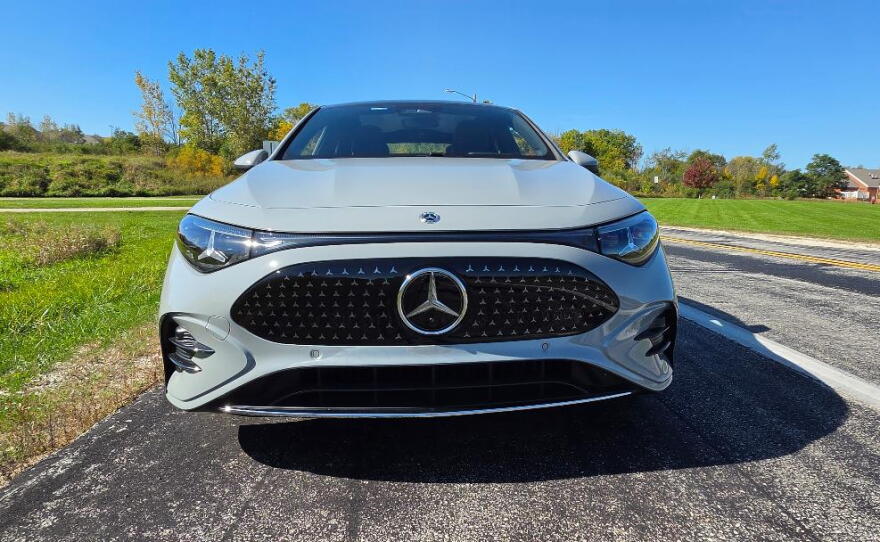 2027 Mercedes-Benz CLA 250+ grille