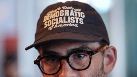 Streamer Hasan Piker canvasses for progressive candidates in a restaurant, ahead of the Michigan Democratic primary, Monday, Aug. 3, 2026, in Detroit. (Julia Demaree Nikhinson/AP)