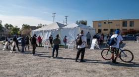 Image of Californians waiting in line for COVID-19 tests.