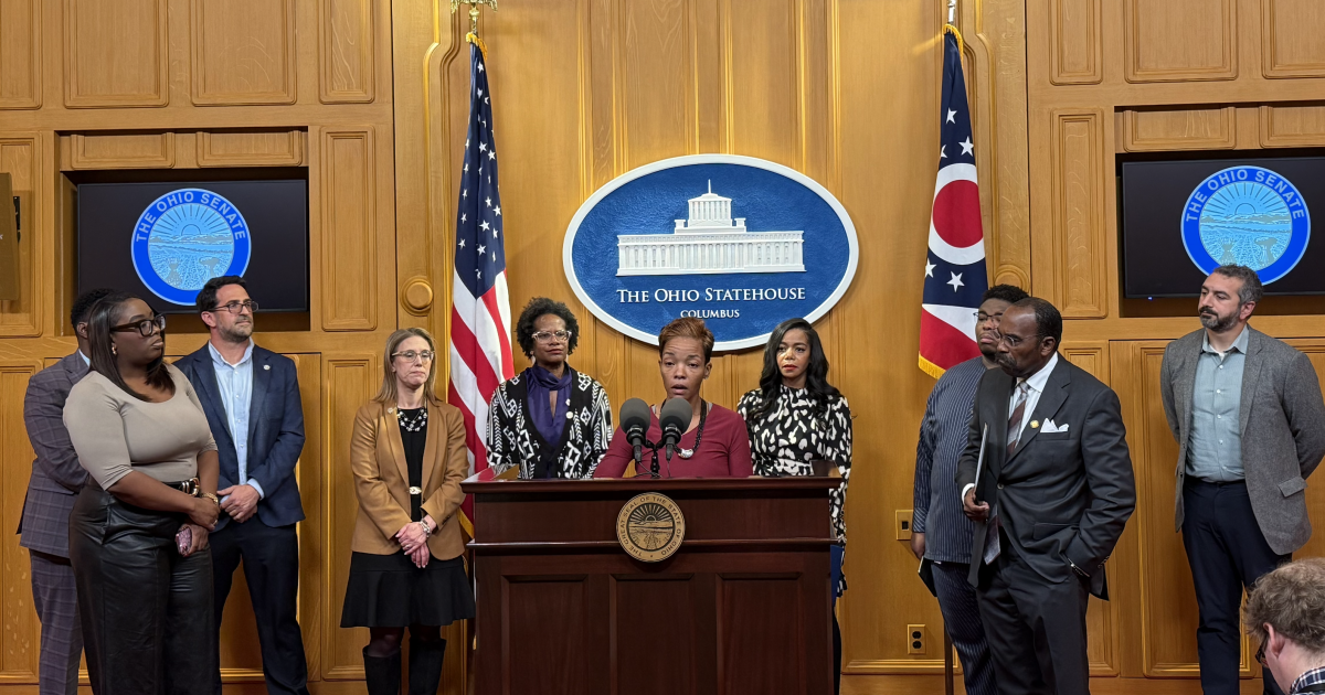 Ohio Democrats Ohio Democrats push bill to force state to pay for benefit programs if ...