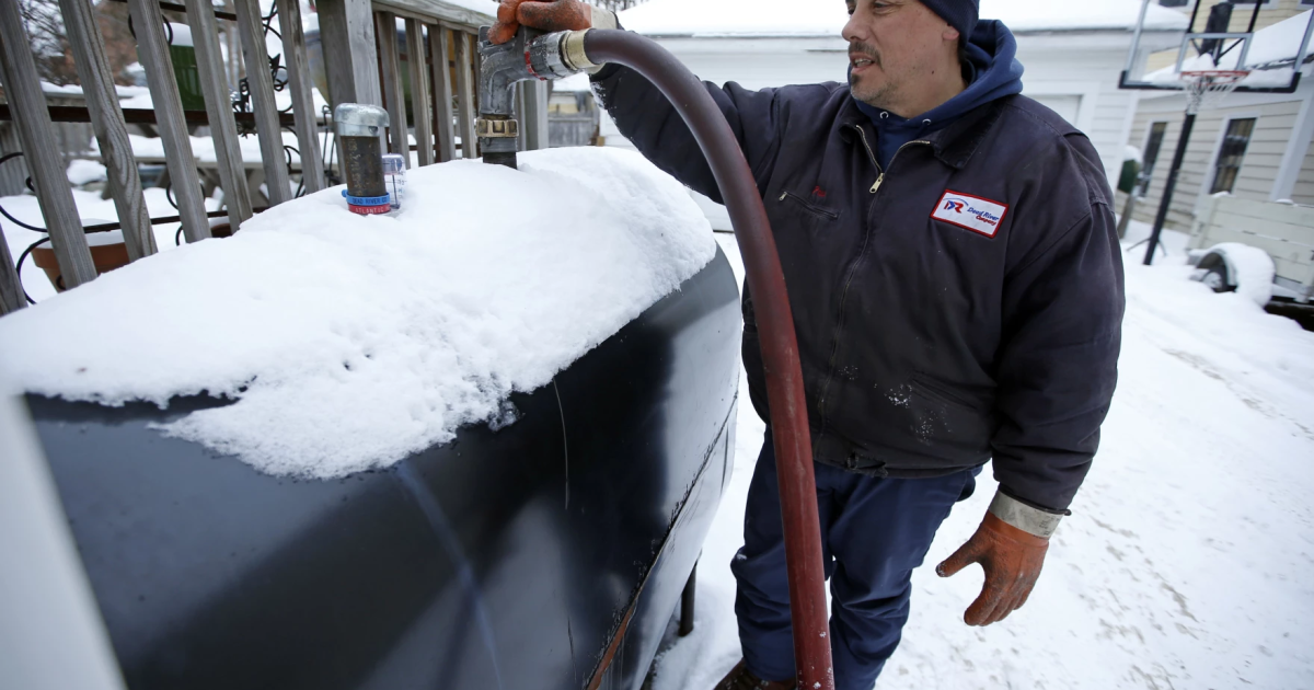 Maine heating fuel prices increased to nearly $5 per gallon since Iran war began