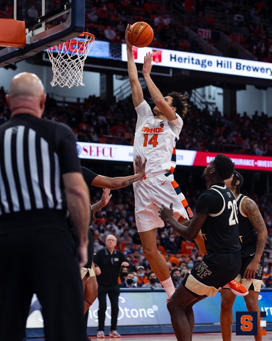 Jesse Edwards attacks the basket. The center was one of four Syracuse players that finished in double figures, with 12 points.