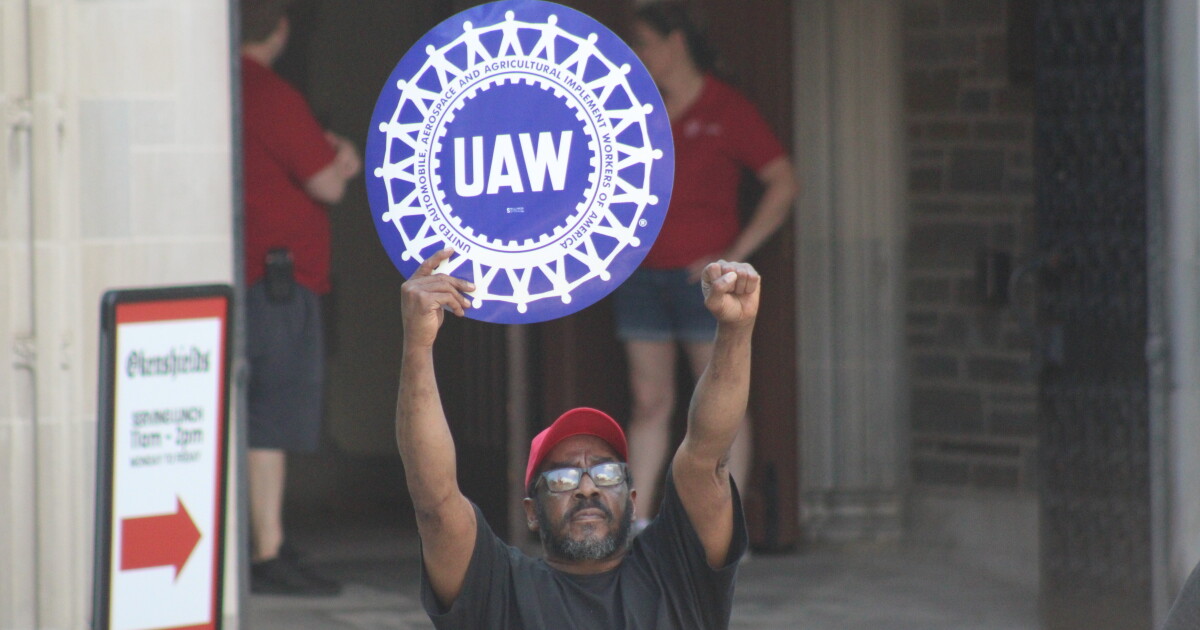 Classes start at Cornell University as worker strike continues | WAMC