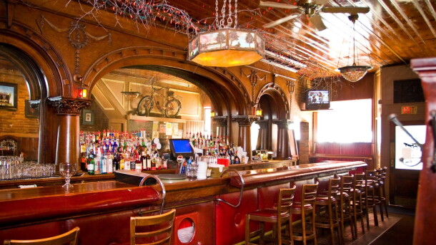 Welcome into the world of Henry's Restaurant at 536 West Main Street