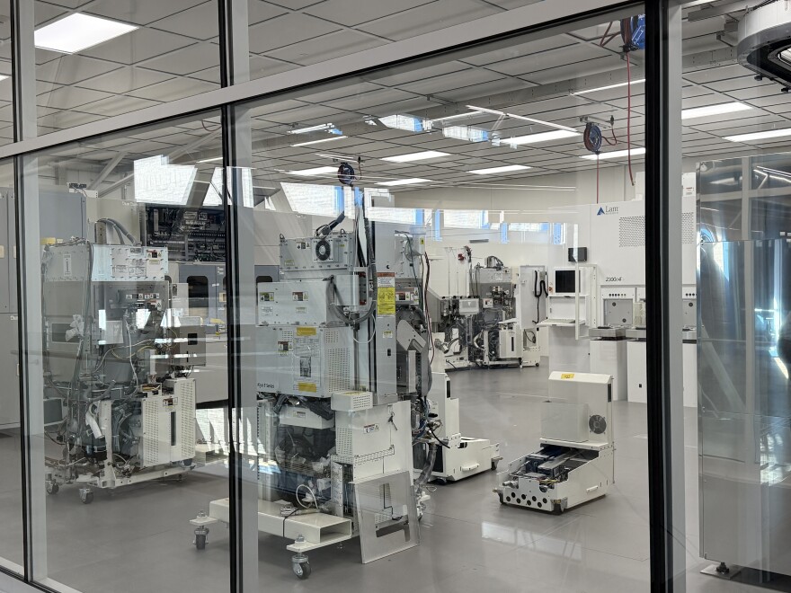 A piece of equipment in a cleanroom simulation lab at Onondaga Community College