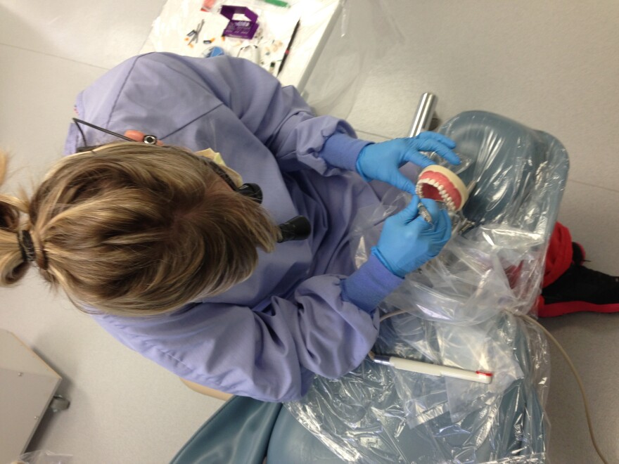 DENTAL_CLINIC_015.jpg