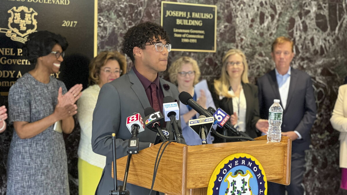 Some CT apprentice teachers could 'learn while they earn' under new effort to recruit school staff - Vimarsana News