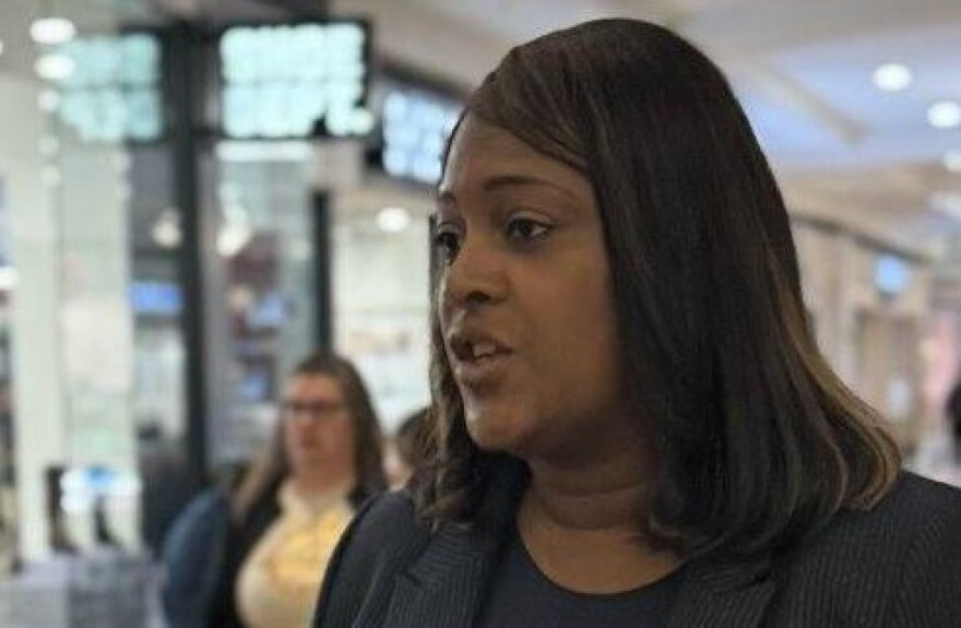 Evansville Mayor Stephanie Terry