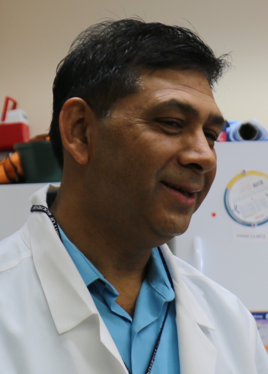 Irfan Rahman runs the URMC lab that investigates the health effects of flavored e-cigarette use.