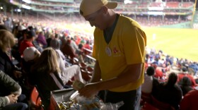 Jose Magrass, hot dog selling machine.