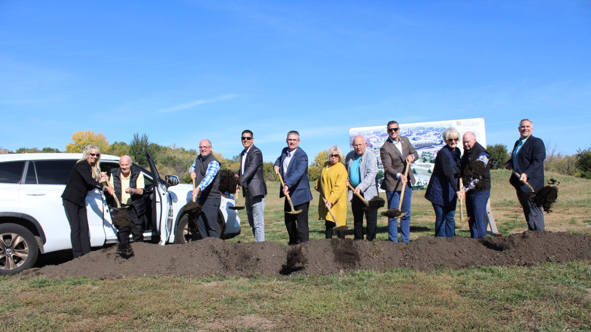 Sioux Falls breaks ground on Jacobson Plaza at Falls Park - Vimarsana News