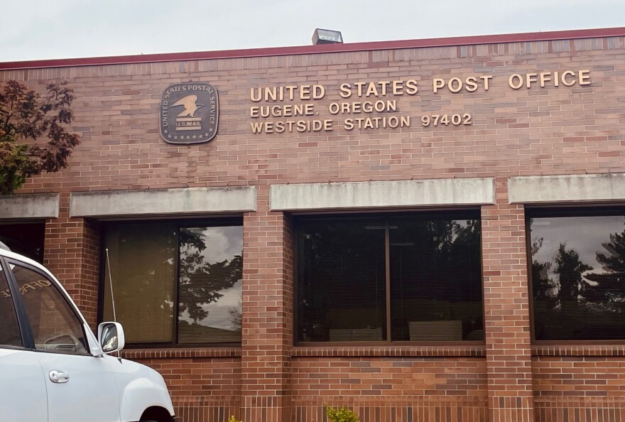 Post office building.
