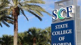 Sign for State College of Florida Manatee-Sarasota campus.
